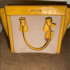 Michael Kors purse